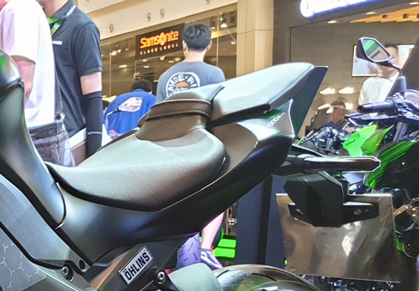 Kawasaki Z1000R 2020-2021